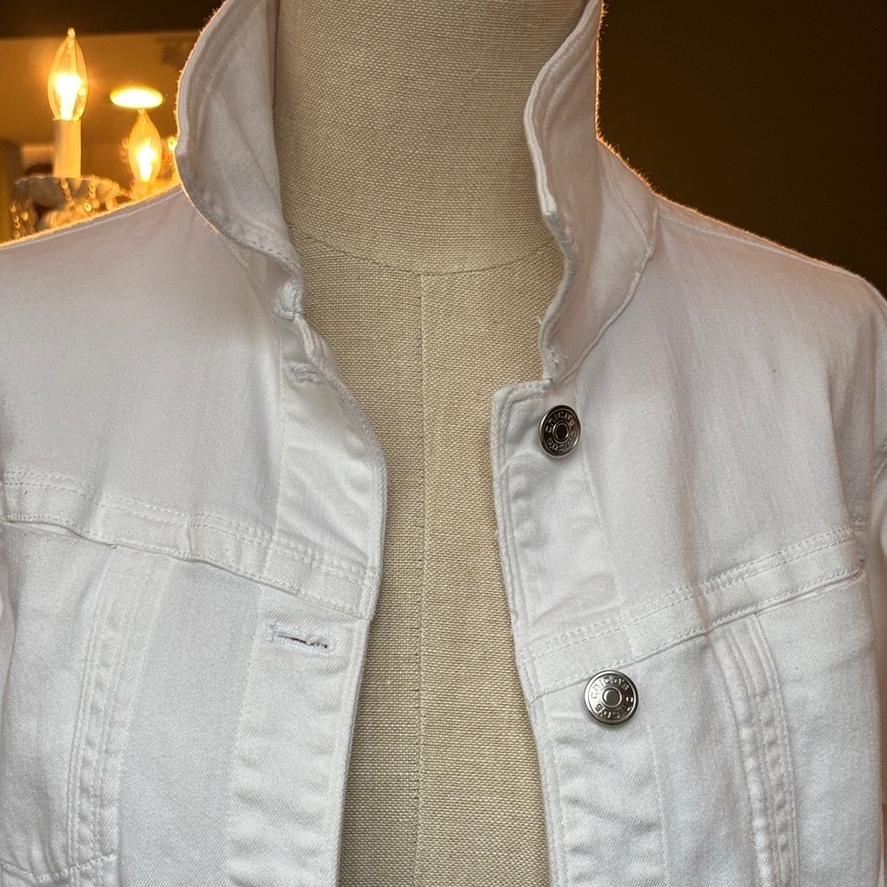 Chico's women's White Denim Jacket - Picture 14 of 14